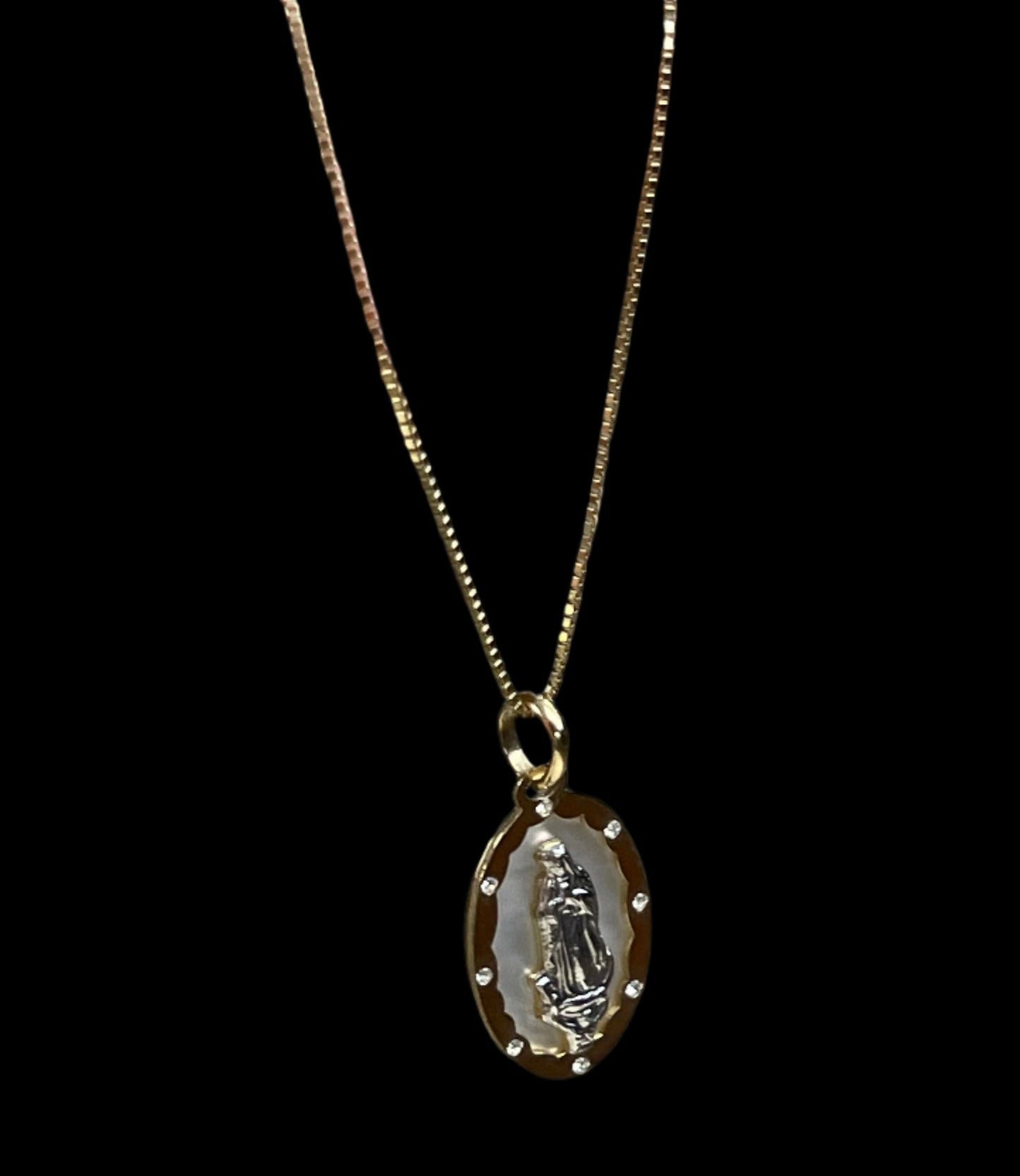 14K Gold Virgin Pendant & Chain Set