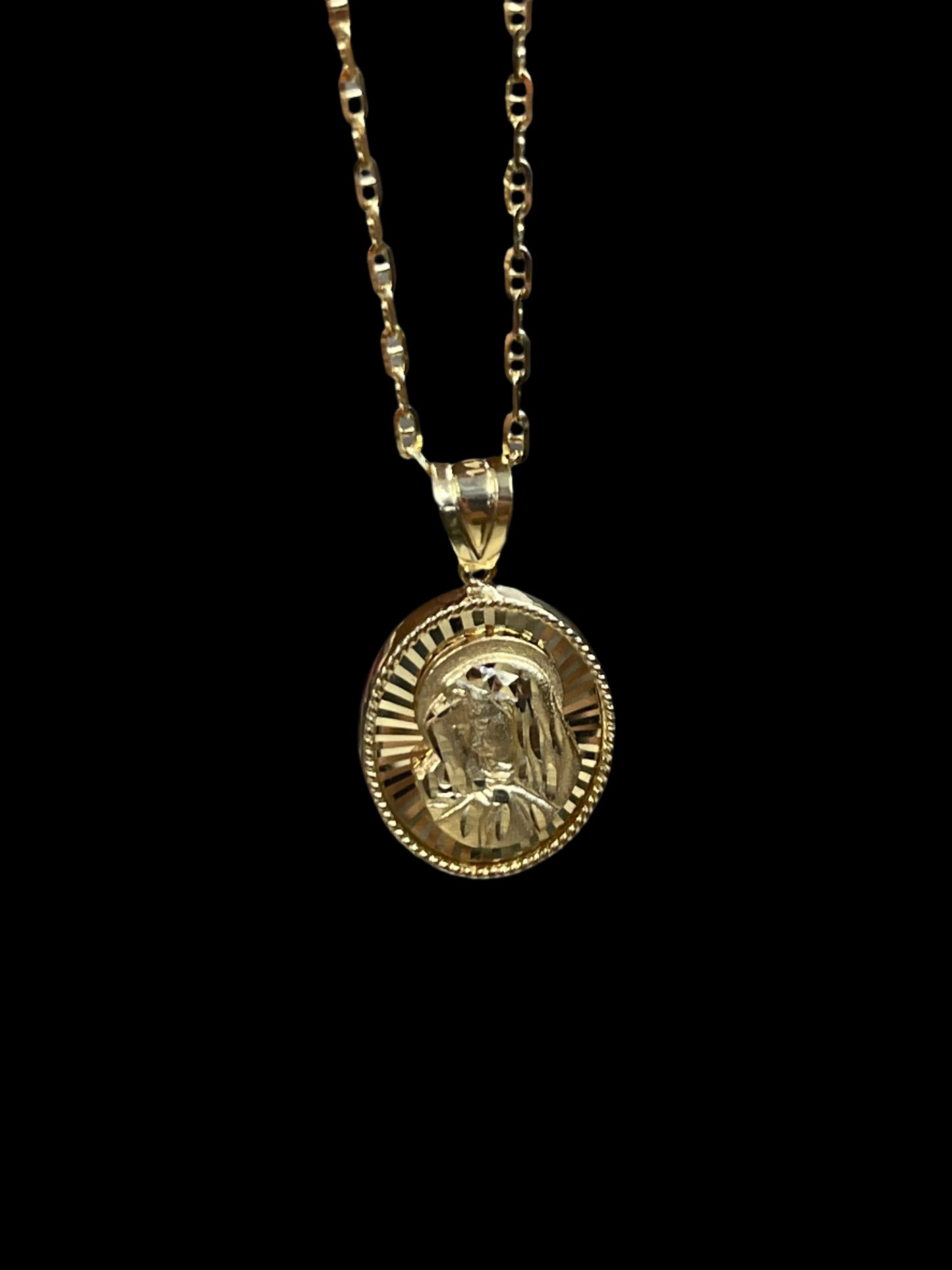 14K Gold Virgin Pendant & Chain Set