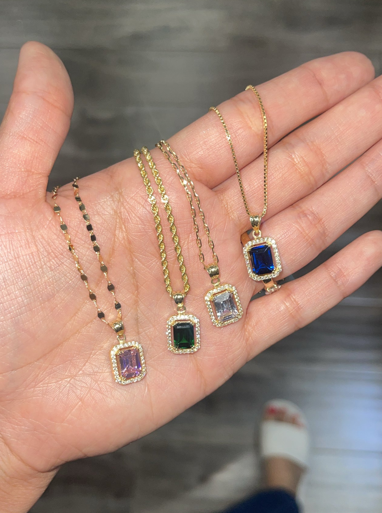 14K Blue Stone & Chain Set